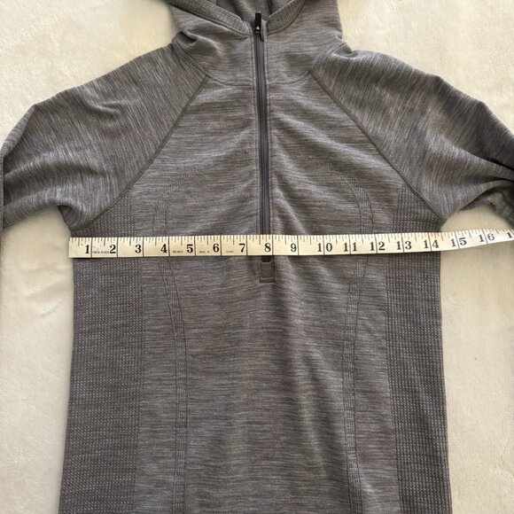 Lululemon Wool Swiftly 1/2 Zip Hoodie Heather Gray Womens Size 4 - Picture 8 of 14